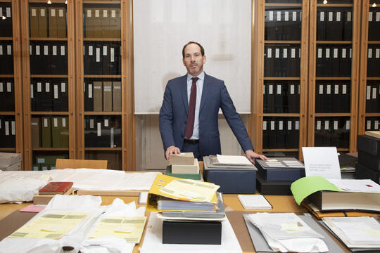 Fabien Oppermann administrateur provisoire de la bibliothèque littéraire Jacques Doucet