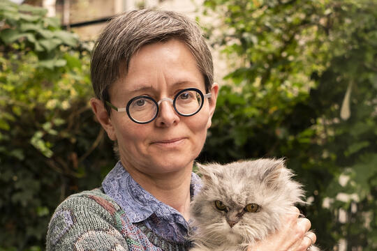 Helene Gestern Toi Seuil0.jpg