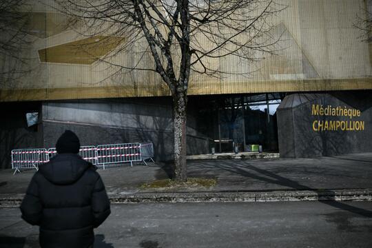 La médiathèque Champollion (Dijon) incendiée dans la nuit du 1 au 2 mars