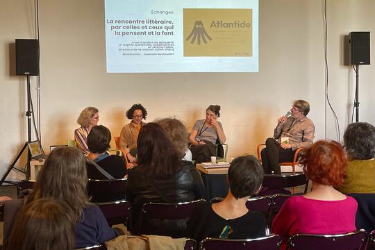 table ronde sur le métier de modérateur littéraire, organisé par Mobilis au festival Atlantide 2025