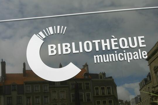 Une bibliothèque municipale