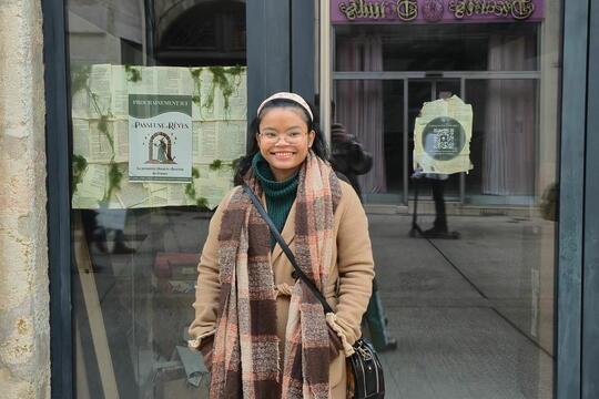 Dijon  des livres et des fleurs a la librairie La Passeuse de Reves0.jpg
