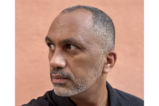 Serge Droué nouveau délégué à la programmation du festival Étonnants Voyageurs 