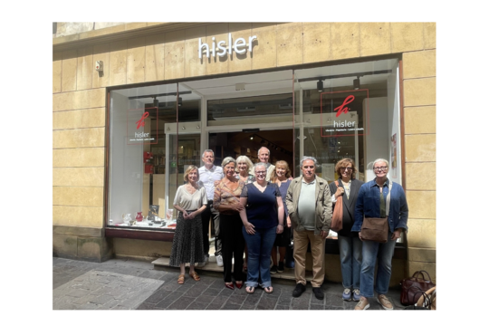 Cette année, les membres de l'association Autour du livre se sont retrouvés en mai à la librairie Hisler à Metz, pour la réouverture de l'enseigne après un incendie