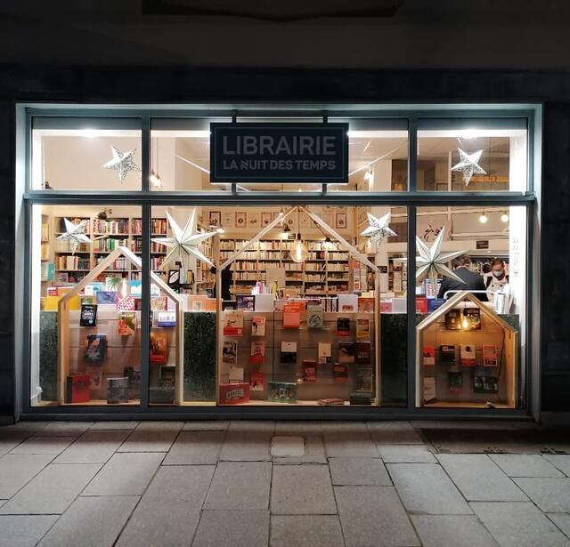 Librairie La nuit des temps, Rennes, décembre 2021.