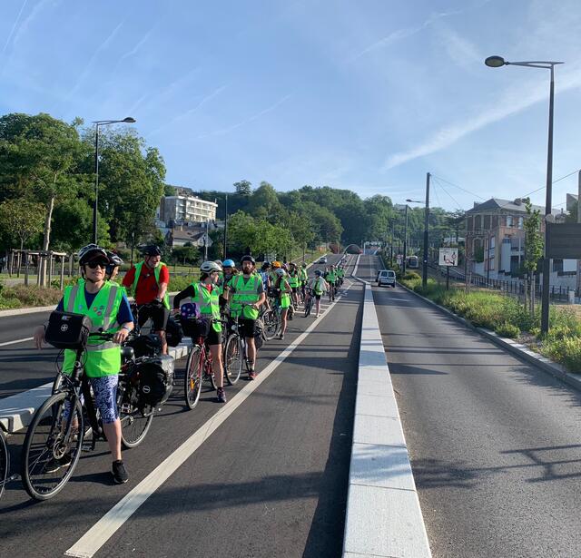 Des cyclothécaires au Havre, en 2019, lors de l’édition Le Havre-Paris.