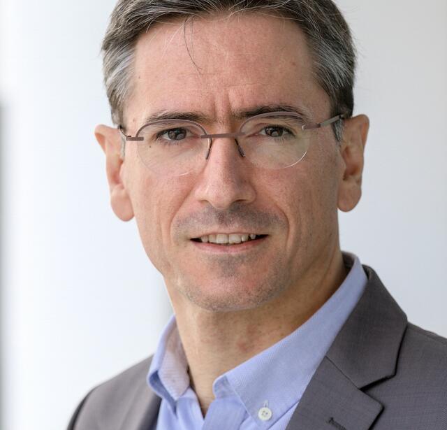 Julien Roche, Président de la Ligue européenne des Bibliothèques de Recherche (Liber) et Directeur des Bibliothèques universitaires et du Learning center de Lille.