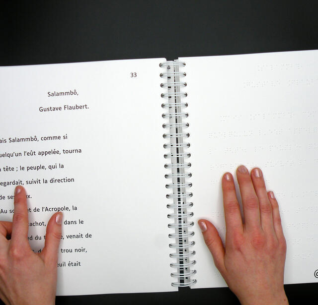 Livre en braille 