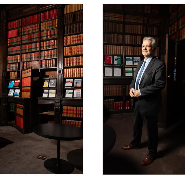 Didier-Roland Tabuteau vice président du Conseil d'État et la bibliothèque Salle des colonnes