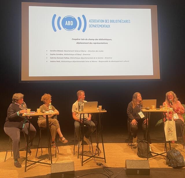 Table ronde sur les coopérations inhabituelles en bibliothèque, lors des journées d'études 2026 de l'ABD 
