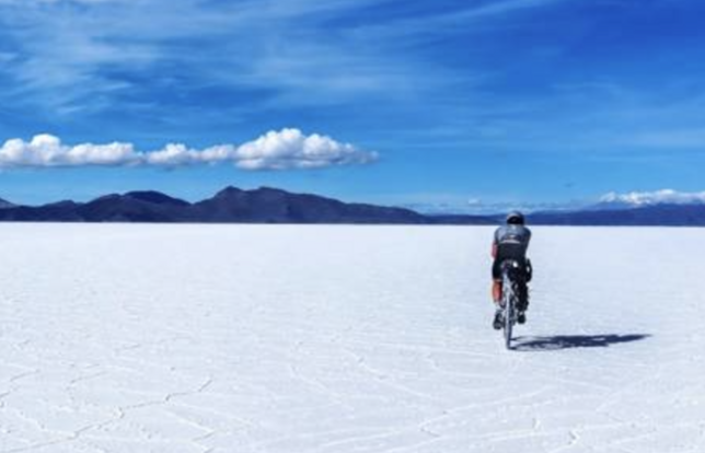 33000 km accroché à un bout de bois