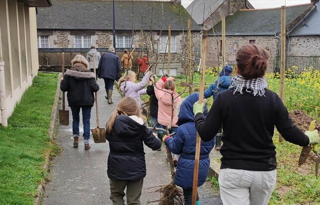 Interet et limites du fonctionnement dit participatif2.jpg