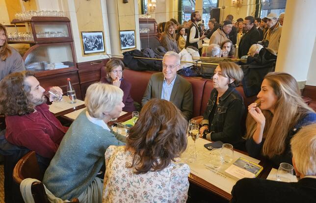 Le jury du prix des Deux Magots s'est décidé au 2e tour