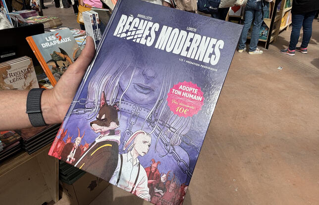 Règnes Modernes T.1 avec le macaron prix découverte