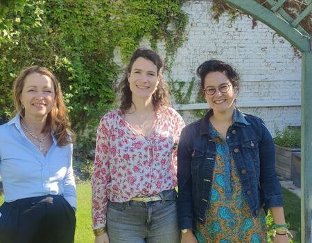 De gauche à droite : Julie Malaure, Armelle Gallineau et Phalène de La Valette, créatrices du Festival.