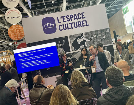 Jérôme Belmon, chef du département des bibliothèques au ministère de la Culture, lors du Congrès 2024 de l'Association des maires de France.