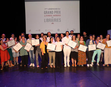 Les lauréats du Grand Prix Livres Hebdo des Librairies, le 3 juillet 2025 au Théâtre Debussy de Maisons-Alfort