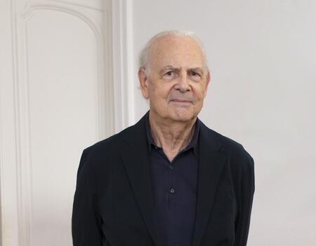 Patrick Modiano Lelephant Gallimard0.jpg