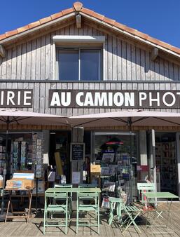 Libraire à Contis