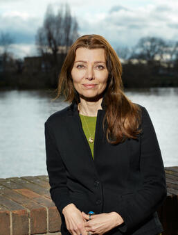 Elif Shafak Les fleuves du ciel Flammarion0.jpg
