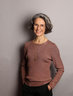 Cécile Térouanne, présidente du pôle jeunesse du Syndicat national de l'édition et directrice éditoriale Hachette Romans et du Livre de Poche Jeunesse