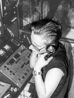 Anne F Garreta Lecriture commence avec la capacite decoutede la langue0.jpg