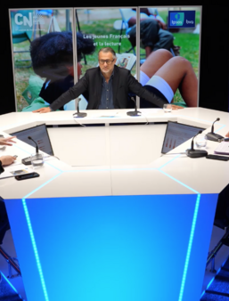 Capture d'écran du live « Les jeunes Français et la lecture », édition 2026. Alice Tétaz, Etienne Mercier, David Abiker, Régine Hatchondo