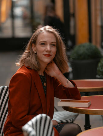 Angela Stienne Promenades egyptologiques dans Paris Destins de momies et autres histoires inattendues Armand Colin0.jpg