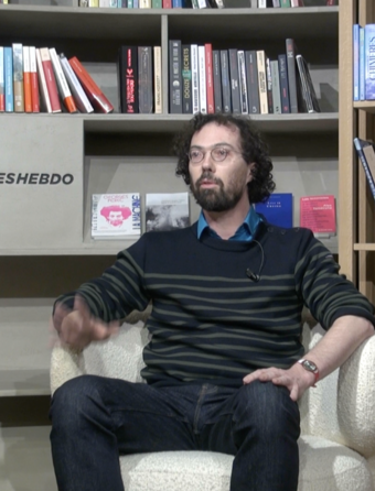 Benoît Virot dans le studio de Livres Hebdo