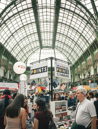 Les visiteurs sont venus nombreux au Festival du livre de Paris