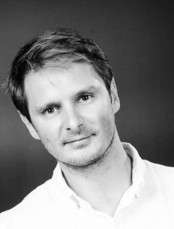 Martin Montbarbon, directeur de la librairie Montbarbon à Bourg-en-Bresse (Ain)