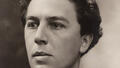 André Breton photographié en 1927