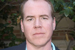 Bret Easton Ellis auteur de The Shards