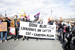 Book Bloc+carton plein