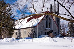 Bibliothèque Rina-Lasnier, à Joliette (Canada) : rendre le lieu à la communauté0.jpg