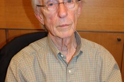 Howard S. Becker à l'École des hautes études en sciences sociales, à Paris.