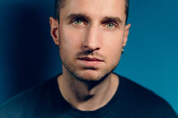 Simon Chevrier Photo sur demande Stock0.jpg