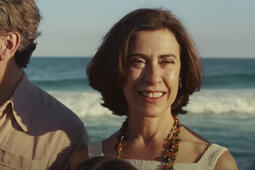 Fernanda Torres dans Je suis toujours là de Walter Salles
