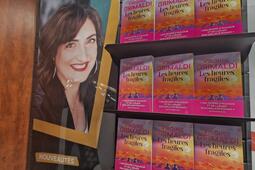 Virginie Grimaldi s'empare de la 3e place des meilleures ventes de la semaine avec son nouveau roman "Les heures fragiles", paru chez Flammarion
