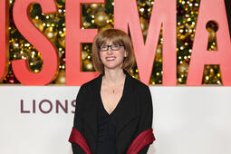 Freida McFadden (c) Dia Dipasupil Getty Images North America via AFP