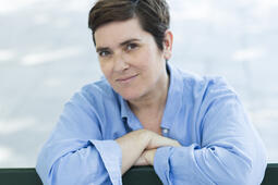 Adele Fugere Mimi en bois BuchetChastel0.jpg