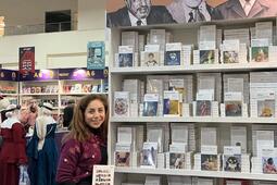 Layal Al-Rustom co-directrice de Diwan Publishing avec la collection Folio au salon du livre