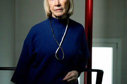 Chantal Thomas Femmes sur fond azur Seuil0.jpg