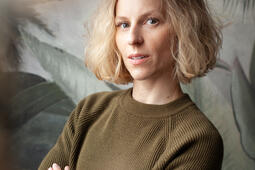 Alexandrine Descotes Le nenuphar Le Bruit du Monde0.jpg
