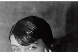 Blanche ou loubli_Gallimard_9782072595240.jpg